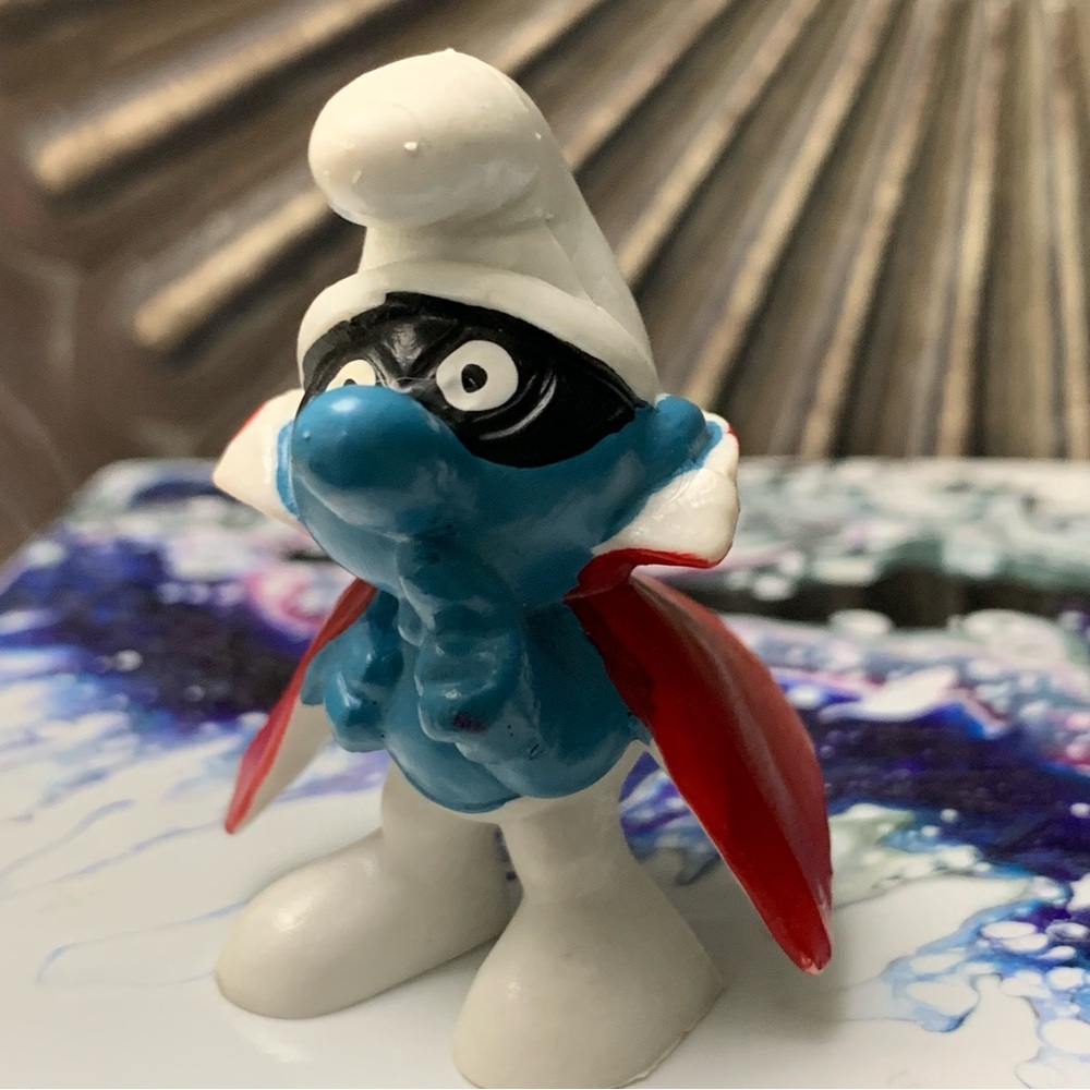 Vintage Spy Smurf Figurine Peyo